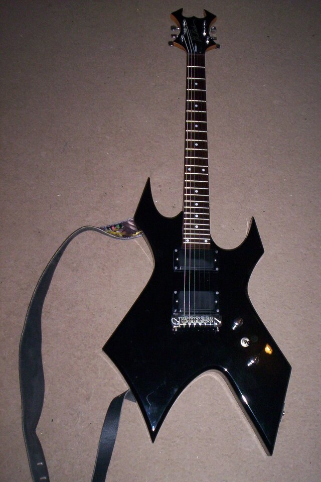 14.) B.C.RICH Warlock BK II Widow - 2211 -.JPG