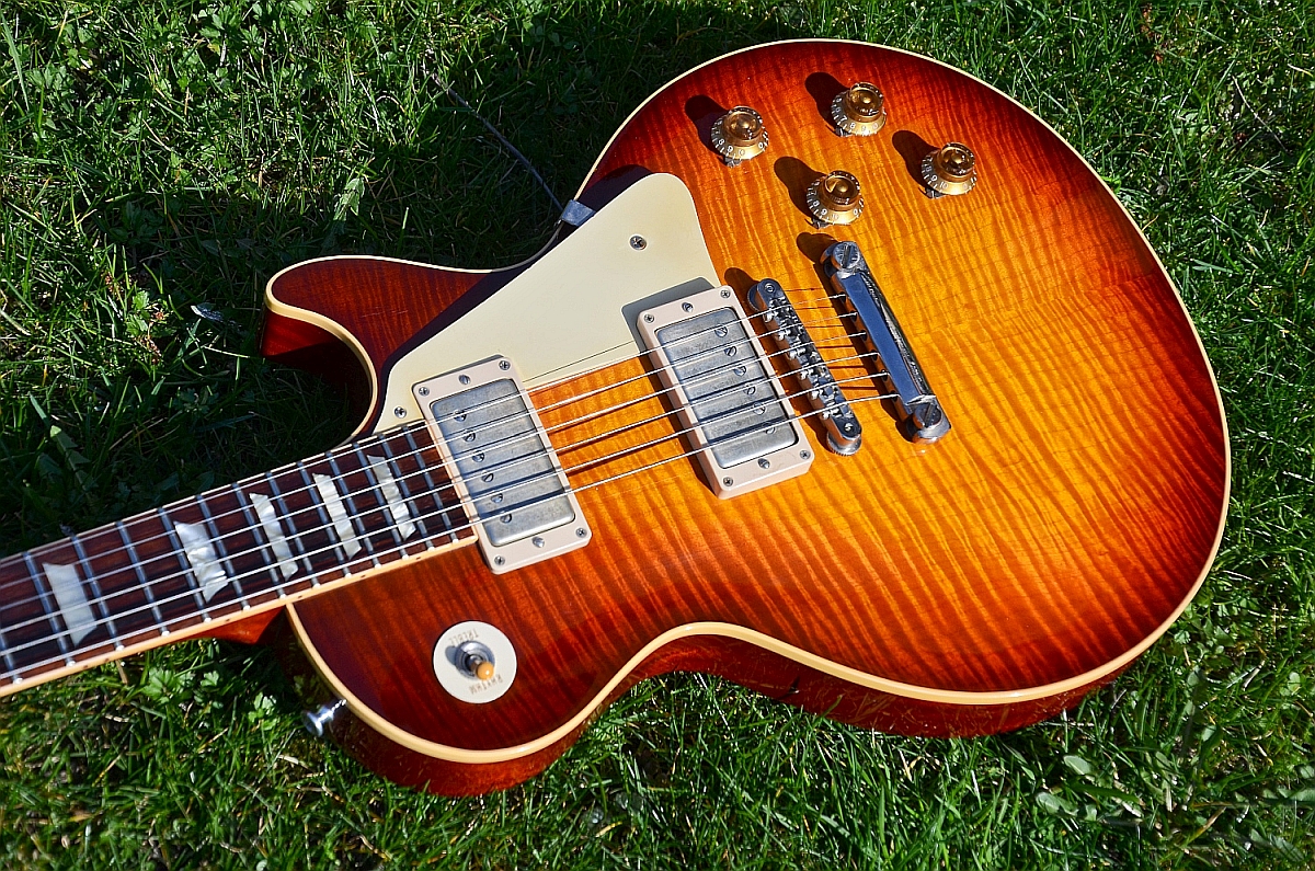 18 Gibson Les Paul Custom Shop R9 Anniversary 2009 99113 rust burst 68_ji.jpg