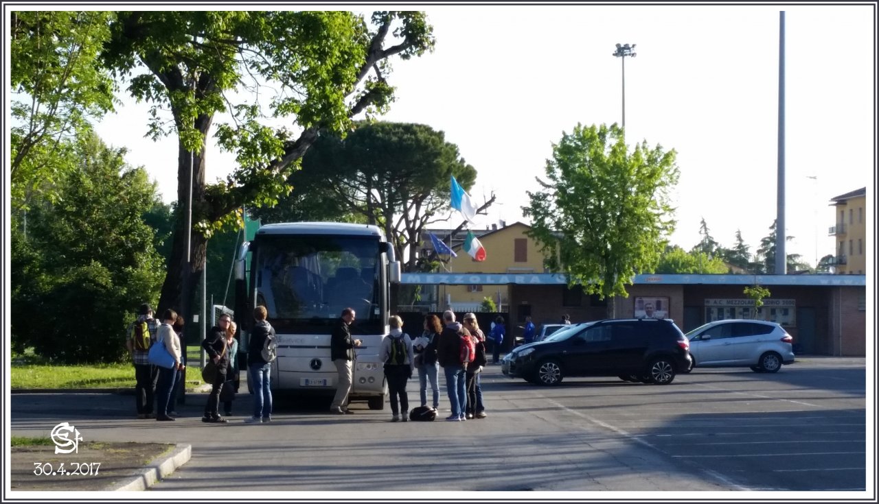 20170430_080532 stennes-falter Budrio Bus nach Bologna.jpg