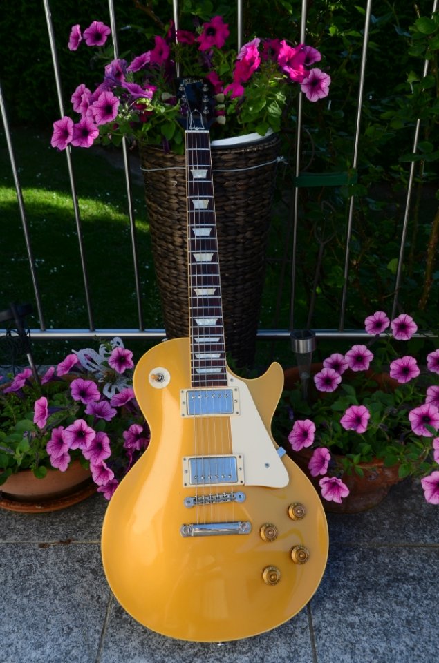 25 Gibson Les Paul Custom Shop R7 Goldtop 23.jpg