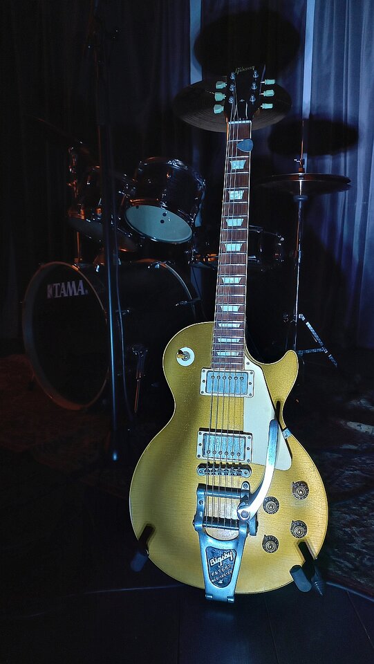 50 Gibson Les Paul Historic Collection Goldtop 1996 69.jpg