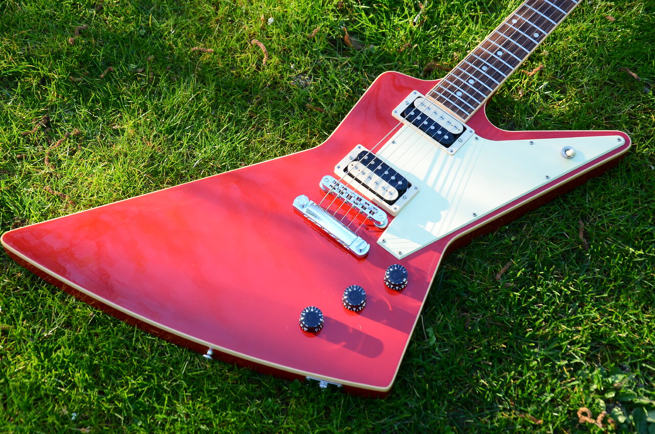 57 Gibson Explorer Sammy Hagar 2011 limited edition 250 pcs 11.JPG