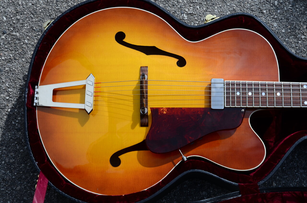 58 Gibson Venetian Solid Formed Archtop 61.JPG