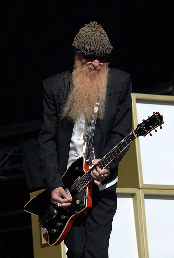 Billy_gibbons_finland_2010.jpg