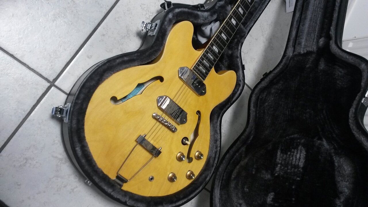 Epiphone Casino John Lennon_K.jpg