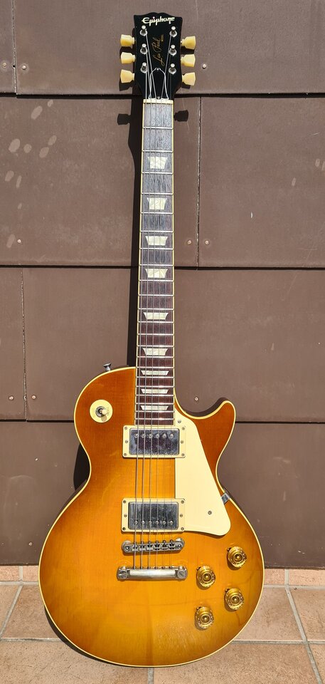 Epiphone Les Paul Flametop 04_K.jpg