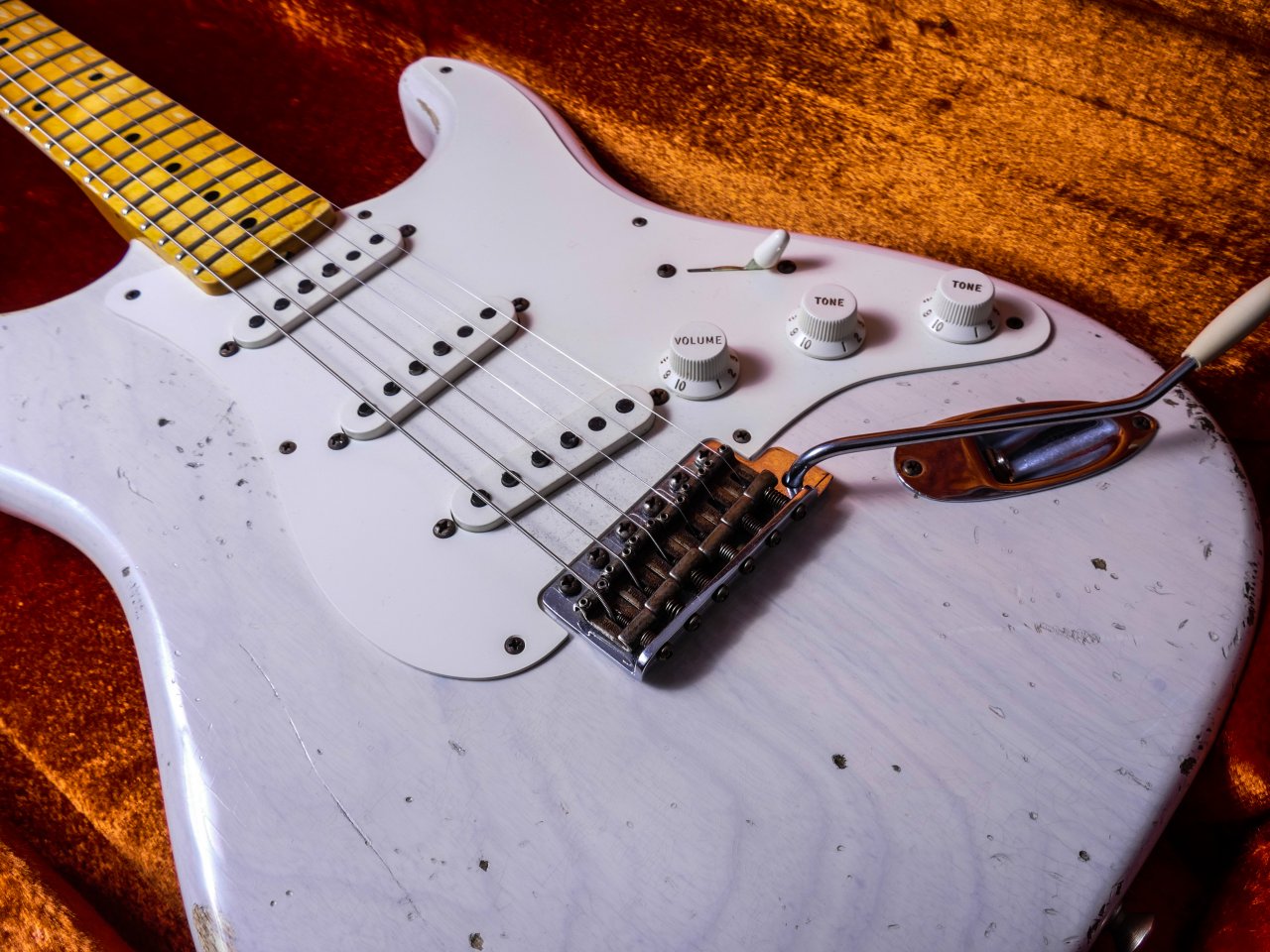 Fender CS '56 Strat (1 von 17).jpg