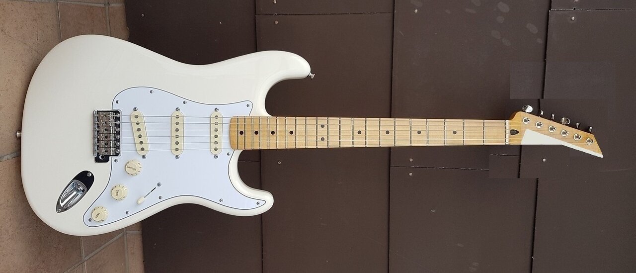 Fender Hendrix Strat 010_K_Test_2_10.jpg