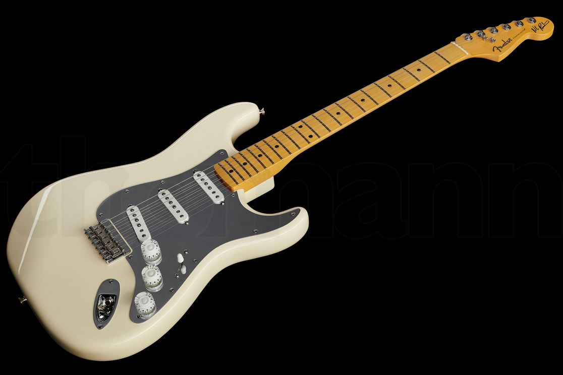 Fender Nile Rodgers Hitmaker Strat OW – Musikhaus Thoman.jpg