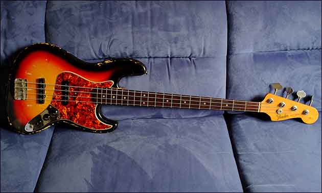 Fender_Jazz_Bass_rosewood_sunburst.jpg