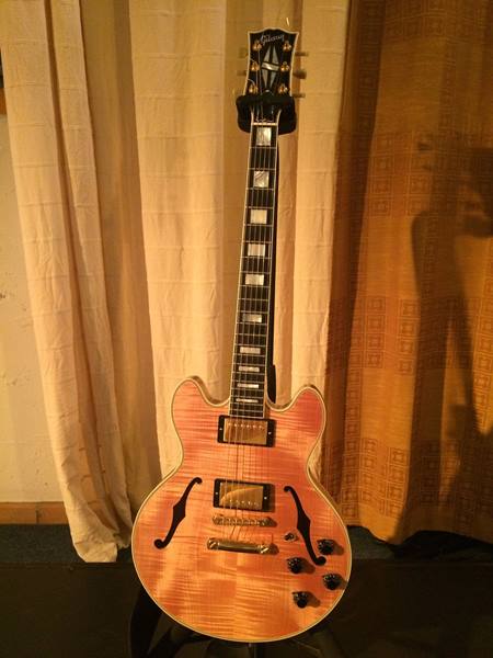 gibson-cs-339-korina.jpg