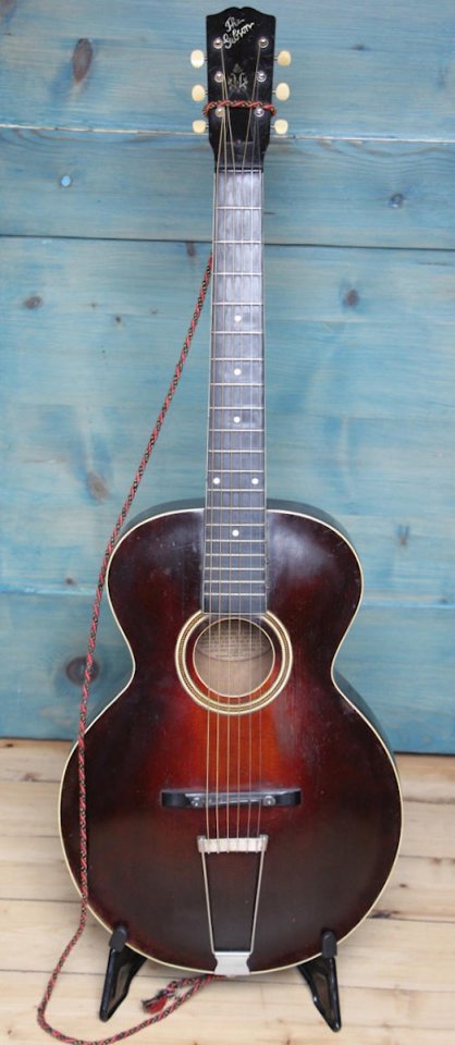 Gibson L-3 (1200).jpg