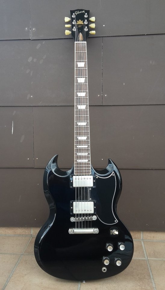 Gibson SG 50th Anniversary 001_F.jpg