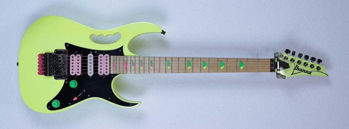 Ibanez_JEM777DY_1988_F.jpg