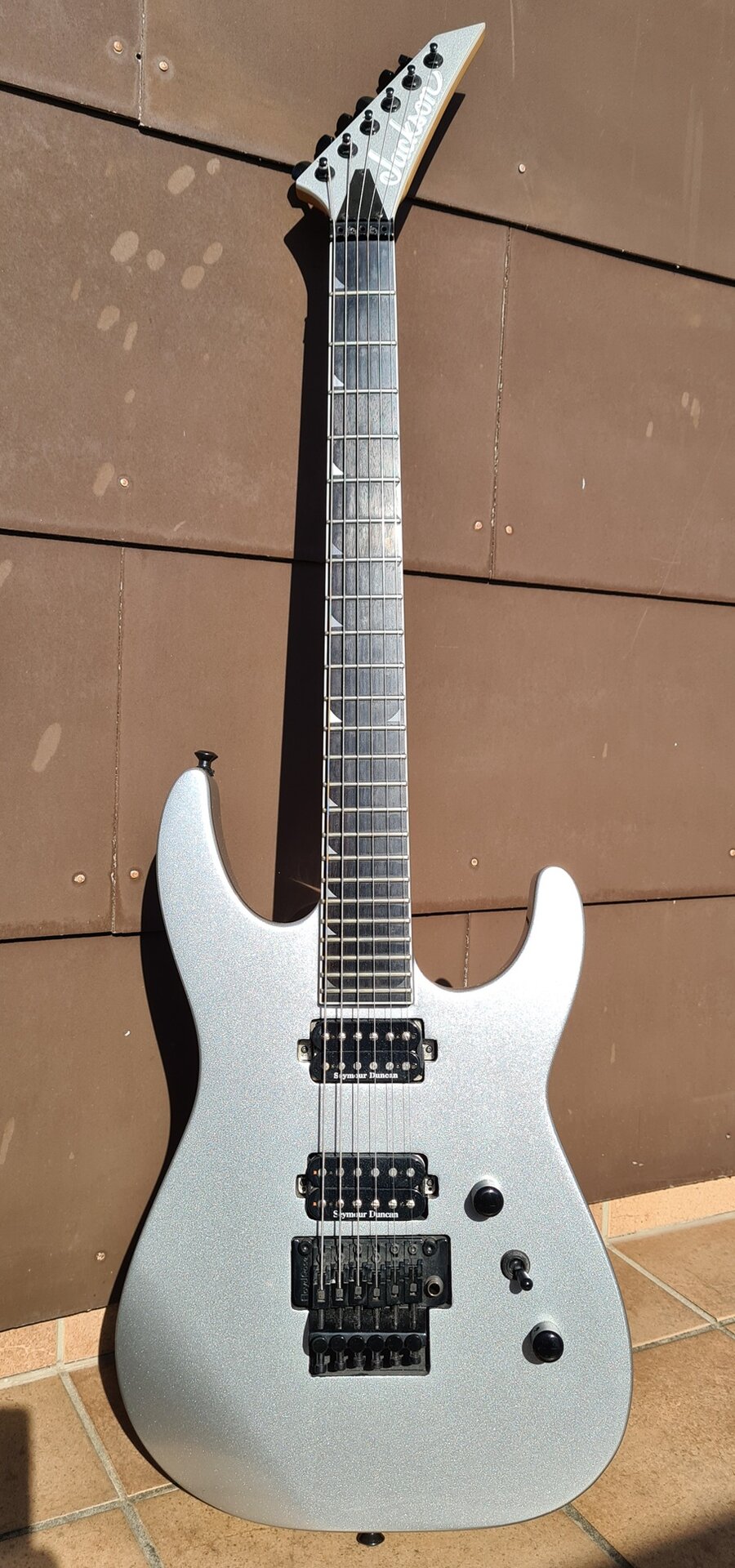 Jackson SL2 Pro Soloist 01_K.jpg