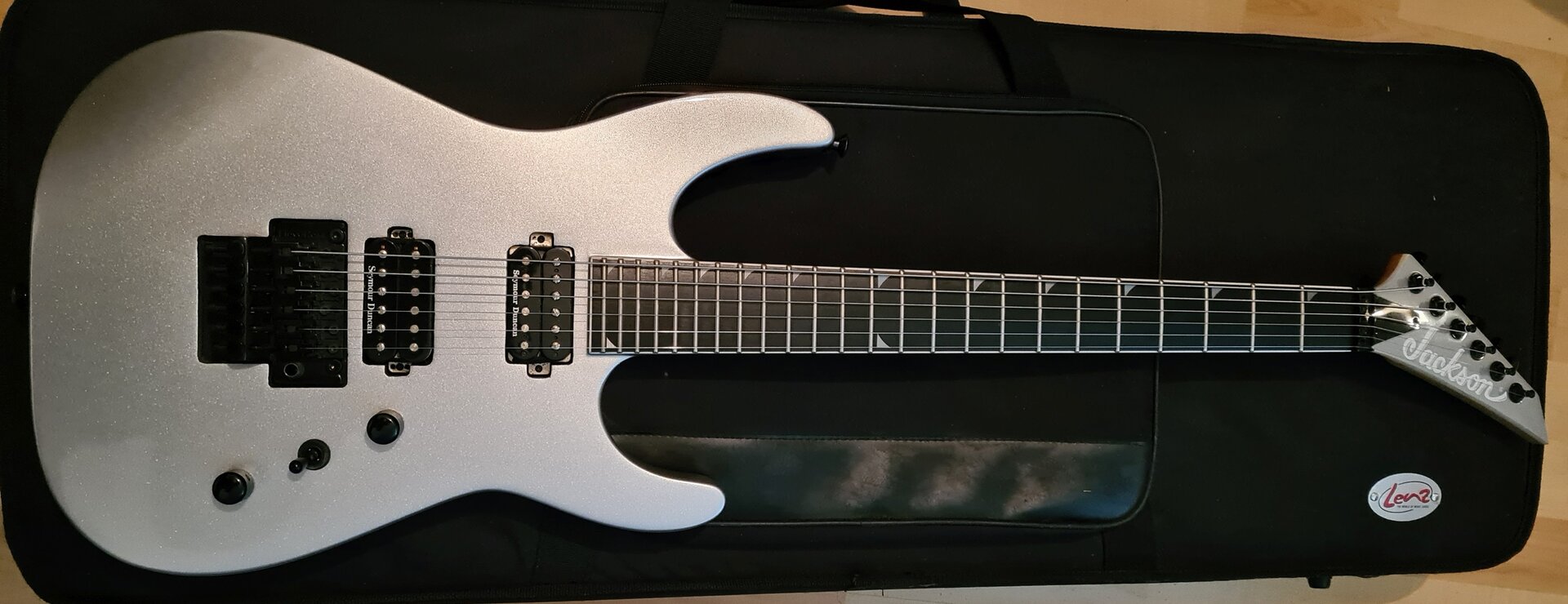 Jackson SL2 Pro Soloist.jpg