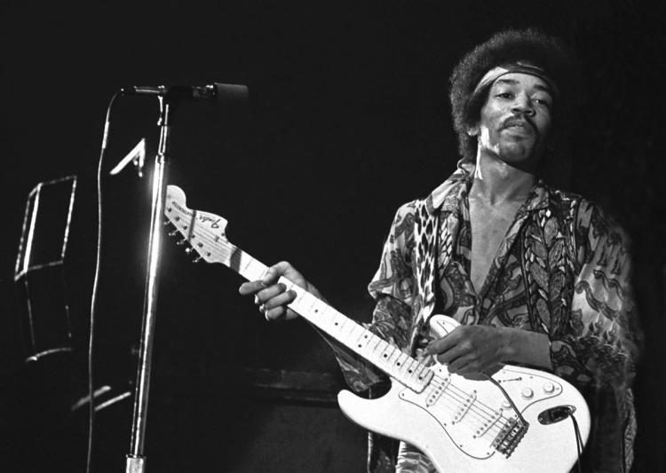 jan017-jimi-hendrix.jpg