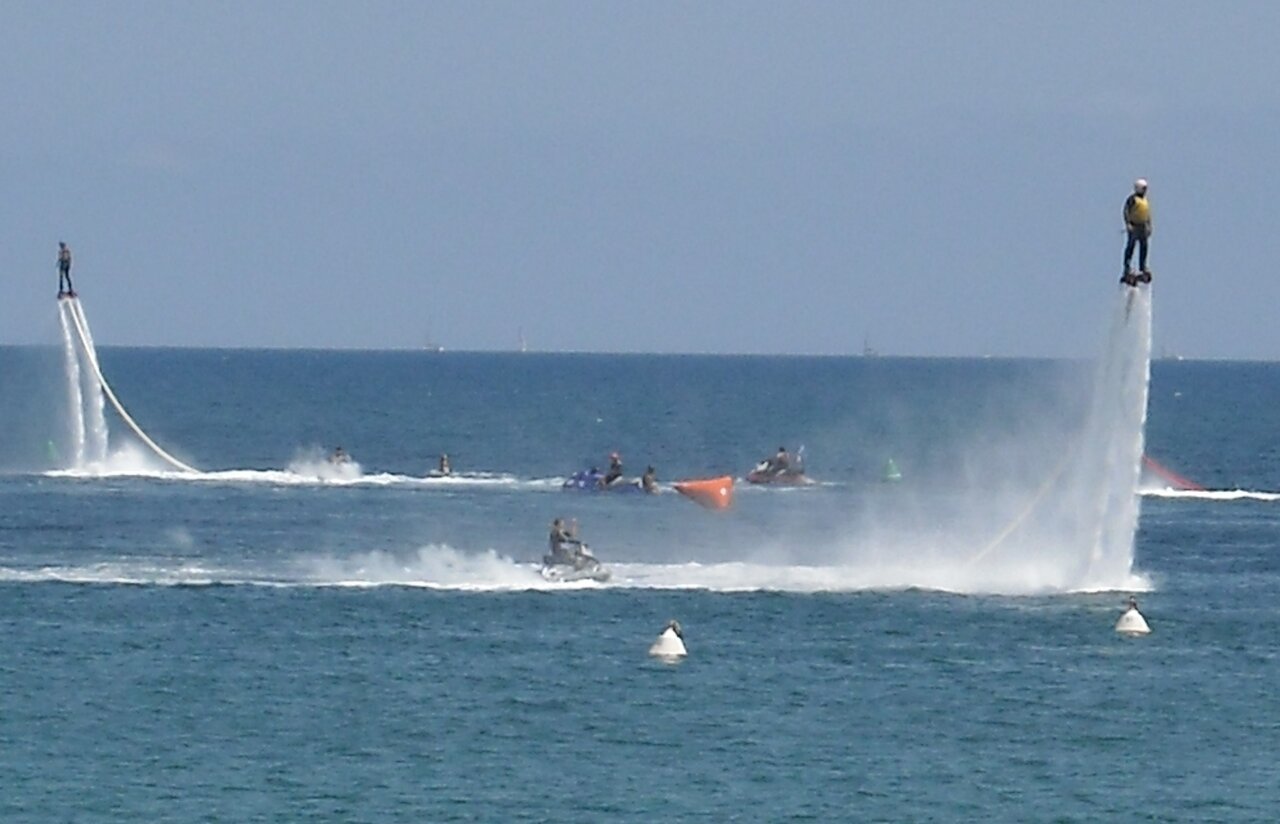 kingbritt flyboard2.JPG