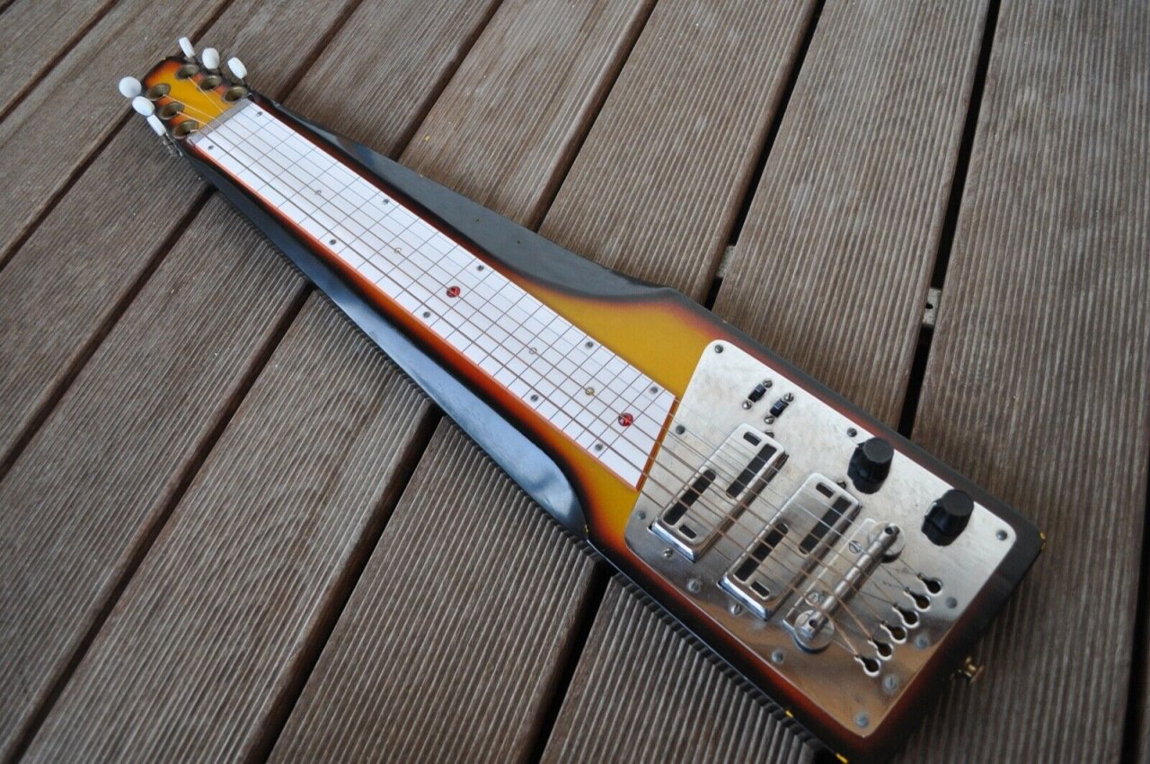 Lapsteel.jpg