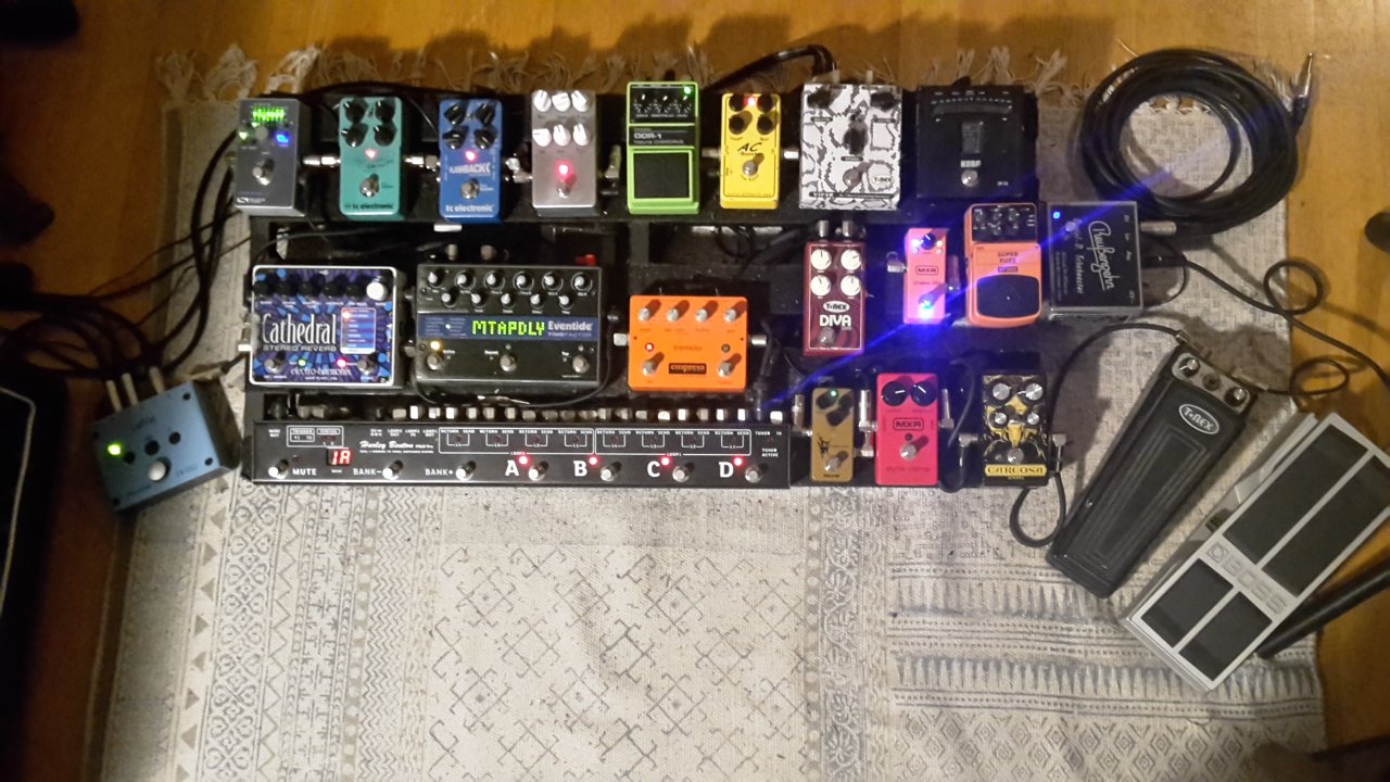 pedalboard.jpg