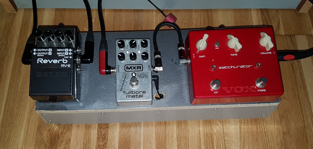 Pedalboard.jpg