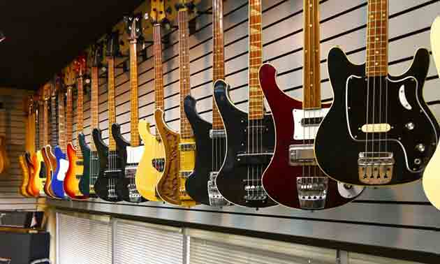 rickenbacker-factory-tour.jpg