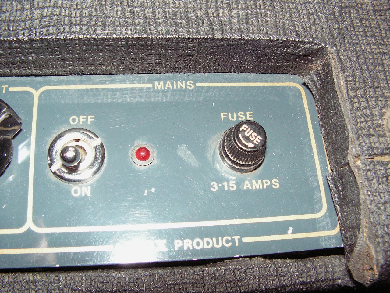 VOX AC30 1979 mains.jpg