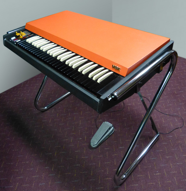 Vox_Continental_Combo_Organ_1965.jpg