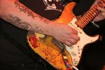 Popa-Chubby-guitar-Menen-2009.jpg