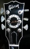 gibson_headstock.jpg