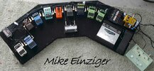 mike_einziger_pedals.jpg