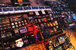 largest-guitar-pedalboard.jpg