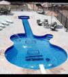 Gitarren Pool.JPG