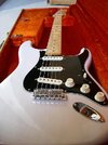 strat black3.JPG