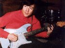 Lennon_Strat_Sonic-Blue.jpg