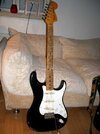 blackstrat2[1].jpg