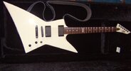 ESP LTD EX400 OW 1.JPG