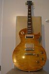 Gibson Les Paul Standard 332.JPG