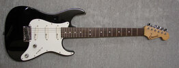 charvel1.jpg