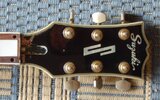 suzuki_headstock.jpg