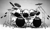 lars' white tama kit.jpg