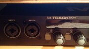 - M-Track Eight (USB-Audo-Interface)