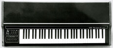 roland16_l.jpg