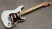 Player Plus Strat MN OLP, Olympic Pearl