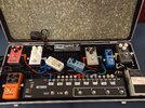 Komplettes Pedalboard