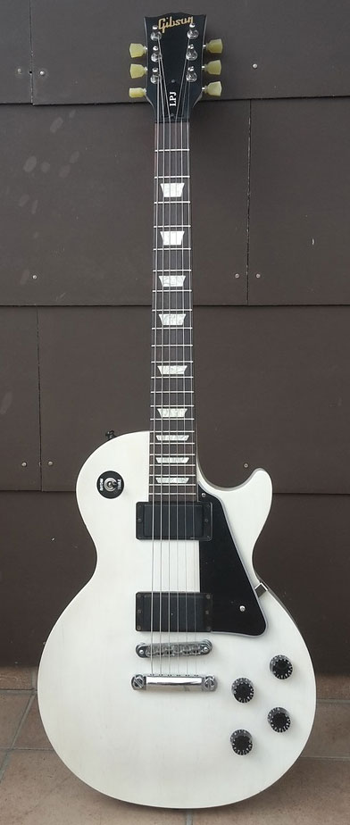 - Les Paul LPJ 2013