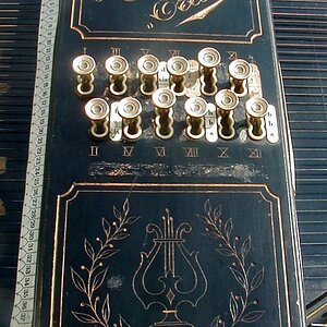 Zither Erato00.jpg