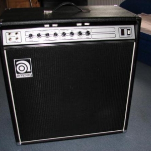 Ampeg Combo B-115 von 1976 bis 1979