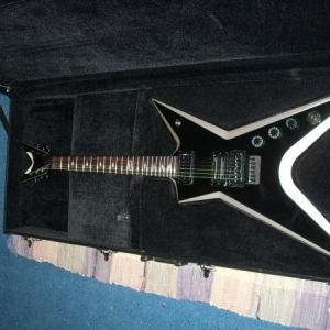 Dean Stealth Black-Silver FR - 1. von 50