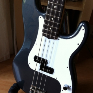 Fender 2012 American Standard Precision Bass CFM